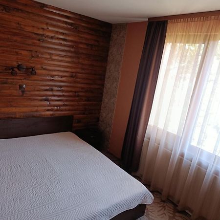 Guest House Diva Reka ベリ・イスカ エクステリア 写真